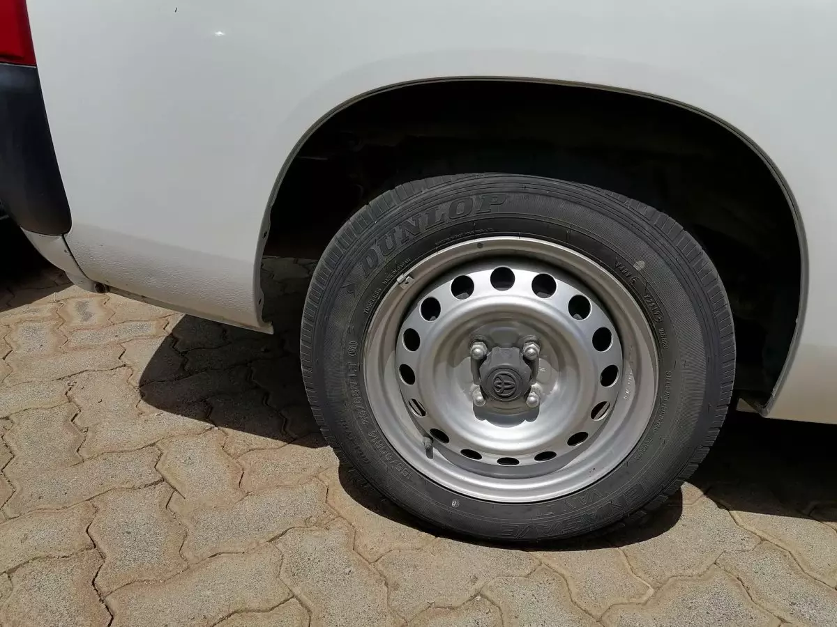 tyre0