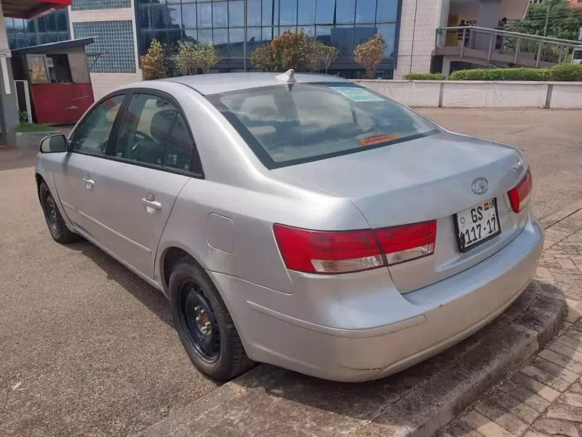car Right Back