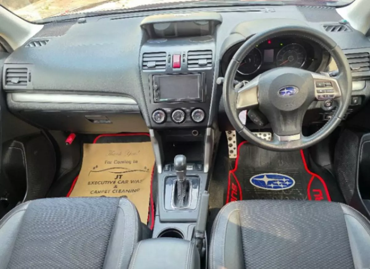 interiorFront