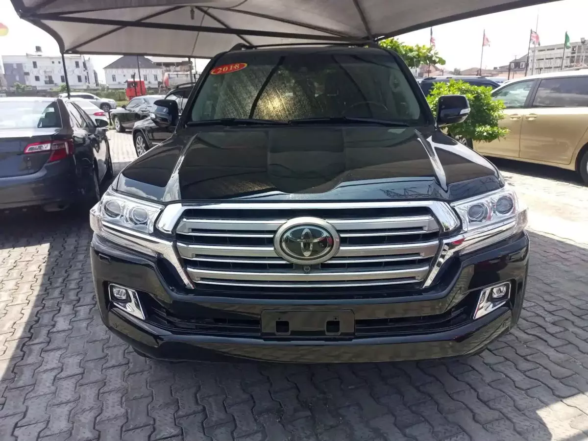 Toyota Land Cruiser - 2018