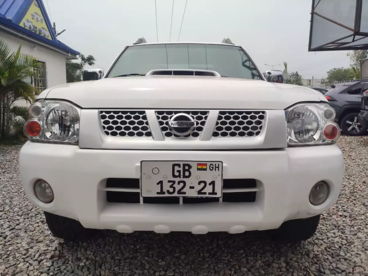 Nissan NP 300 - 2021