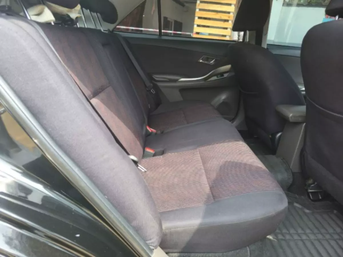 interiorBack
