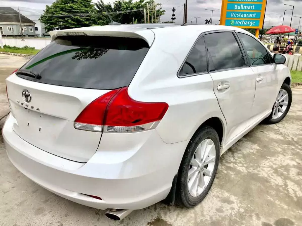 car Left Back