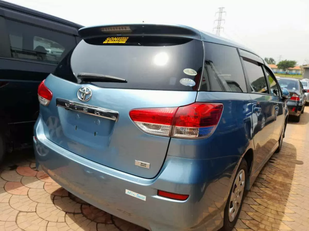 car Left Back
