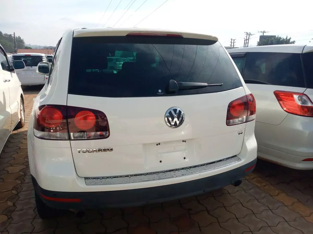 car Back