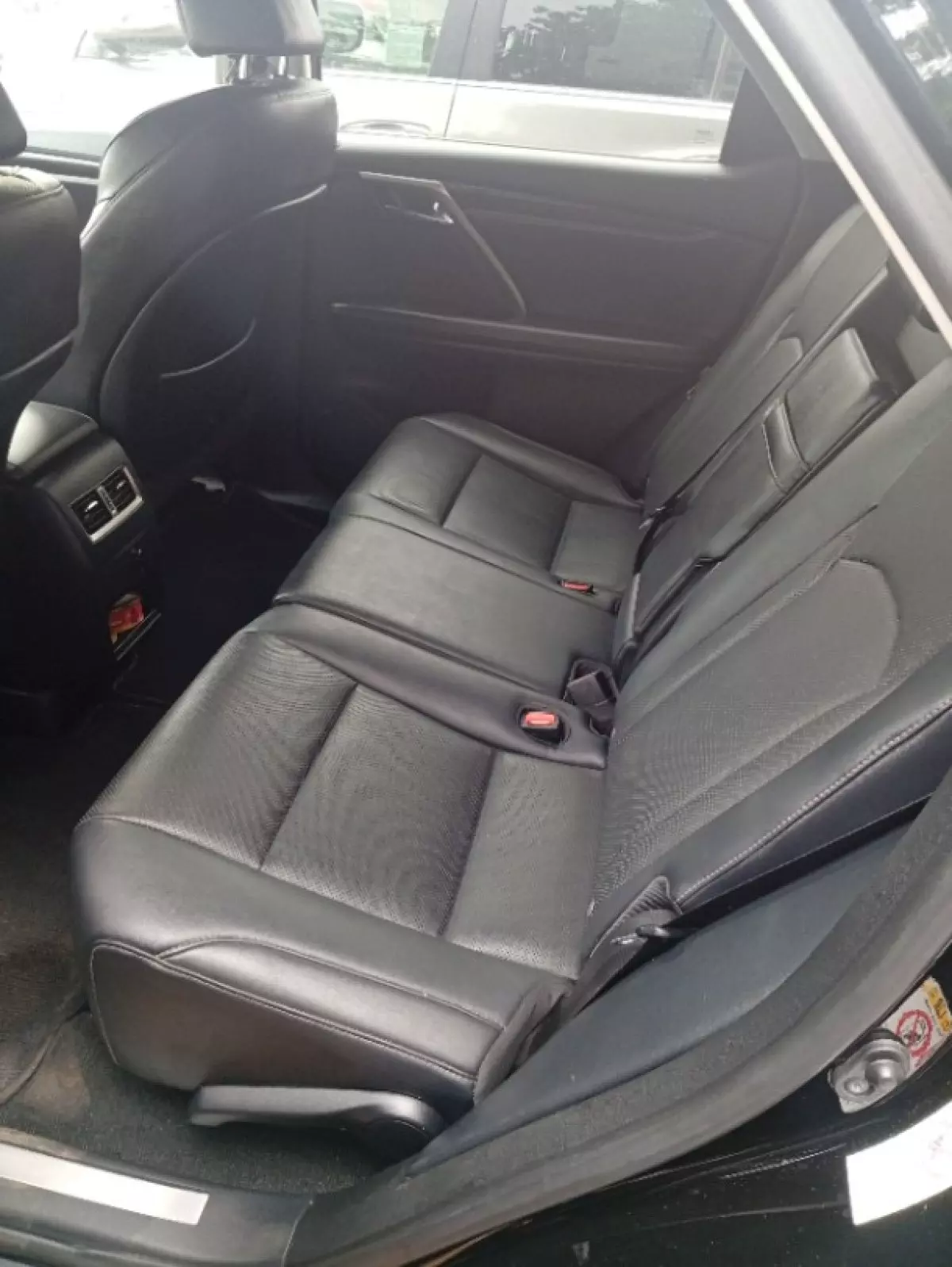 interiorBack