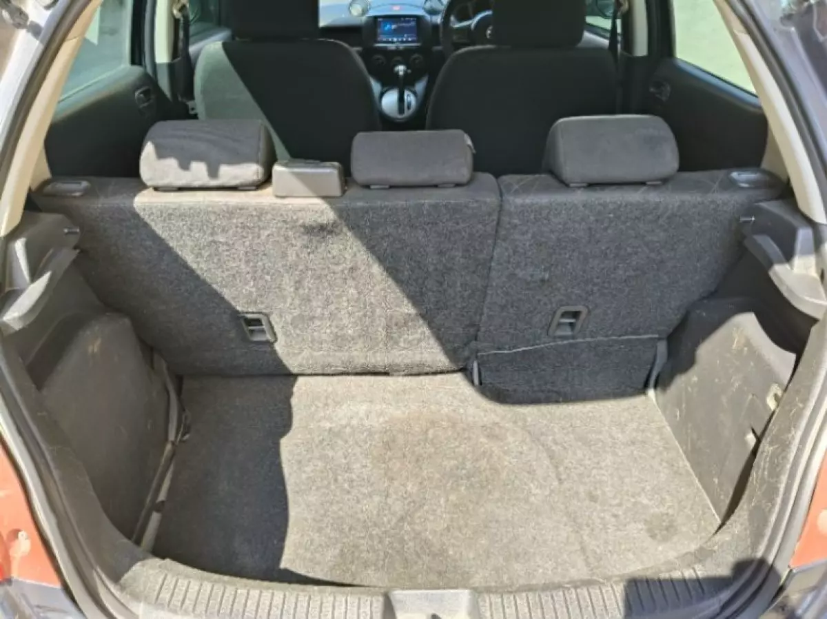 interiorBack