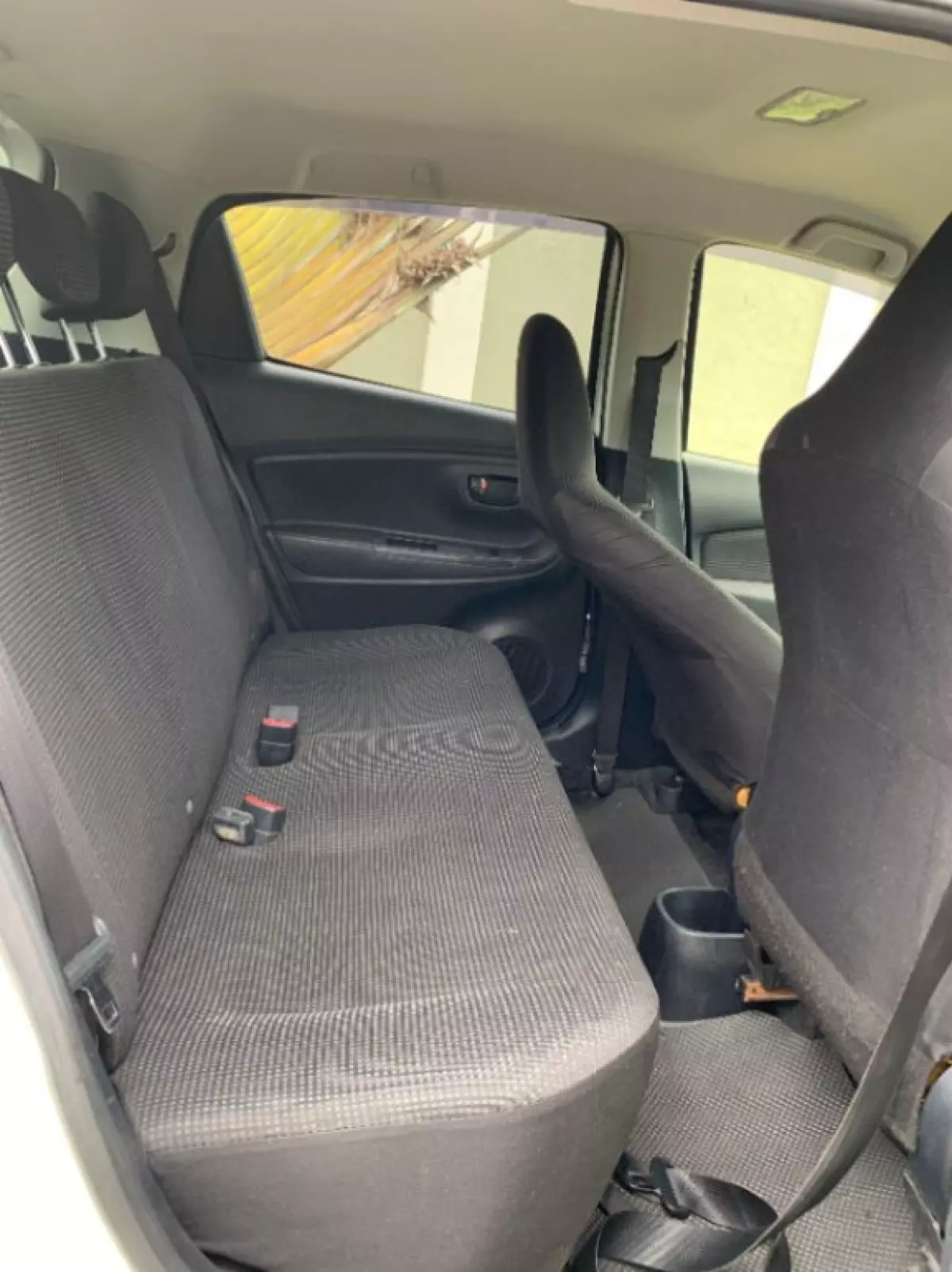 interiorBack