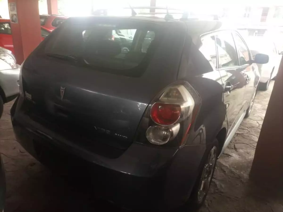 car Right Back