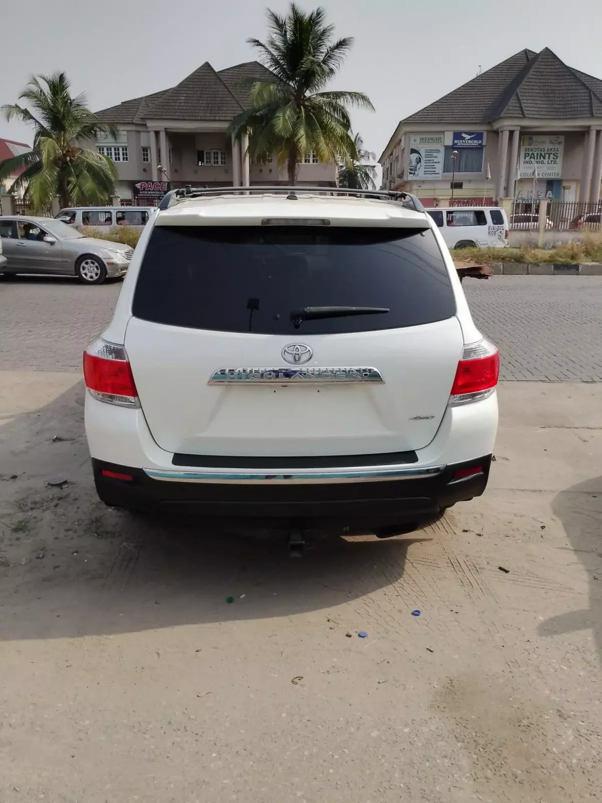 car Back