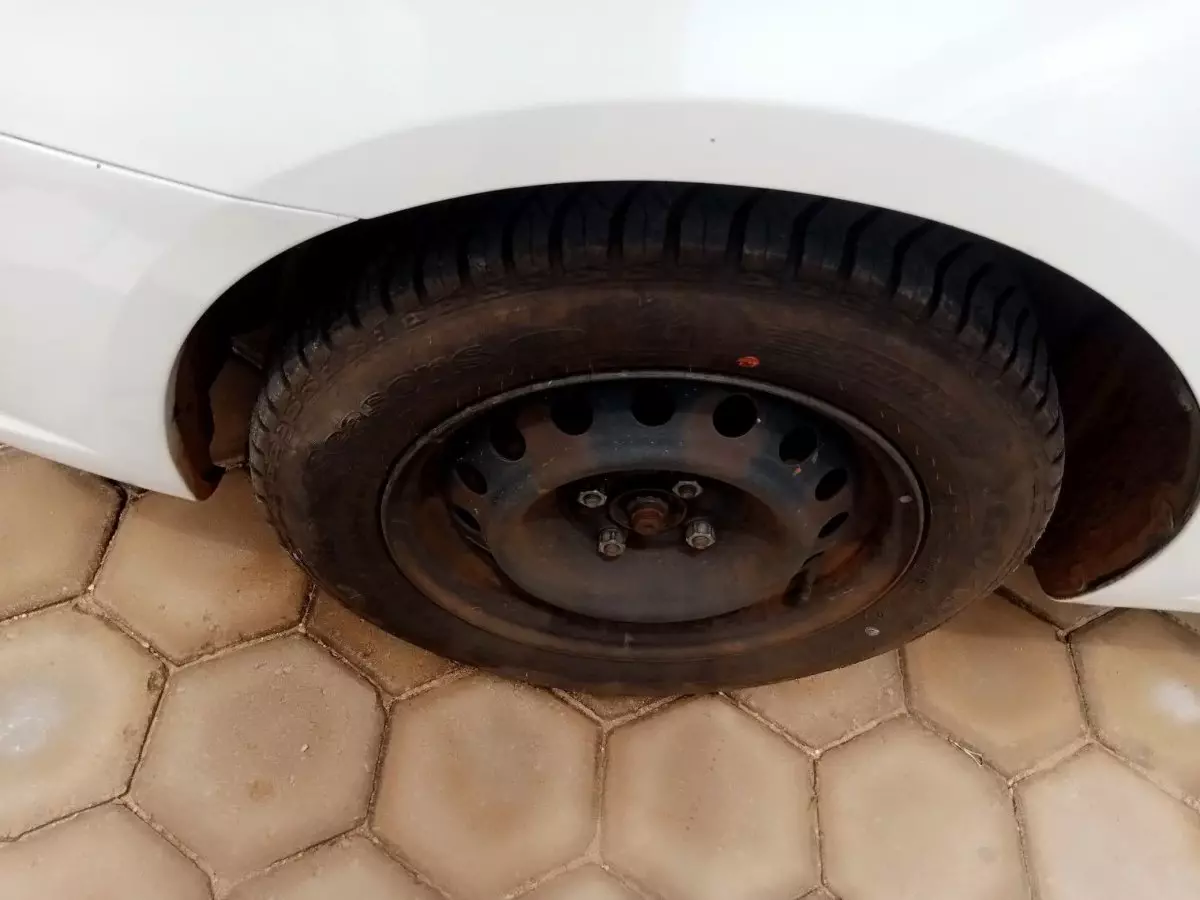 tyre3