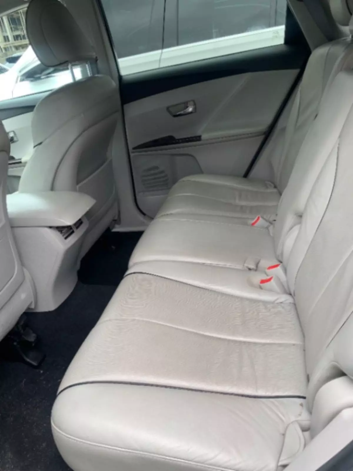 interiorBack