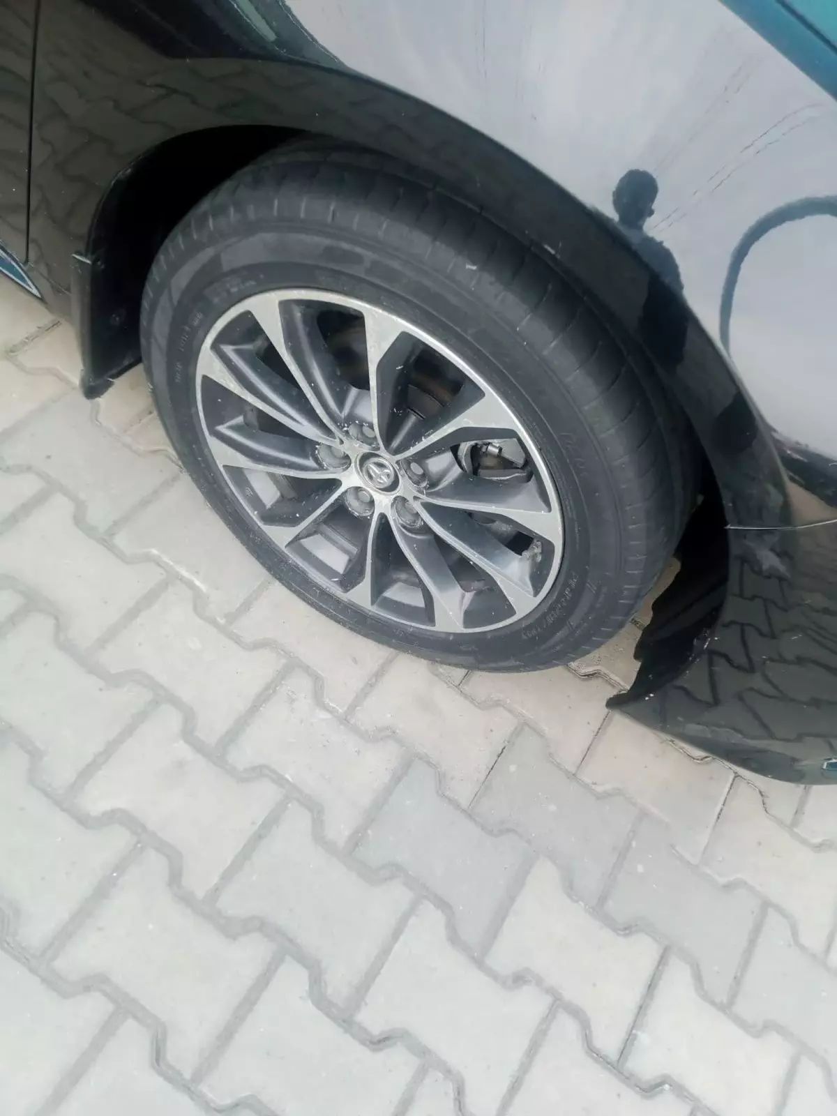 tyre2