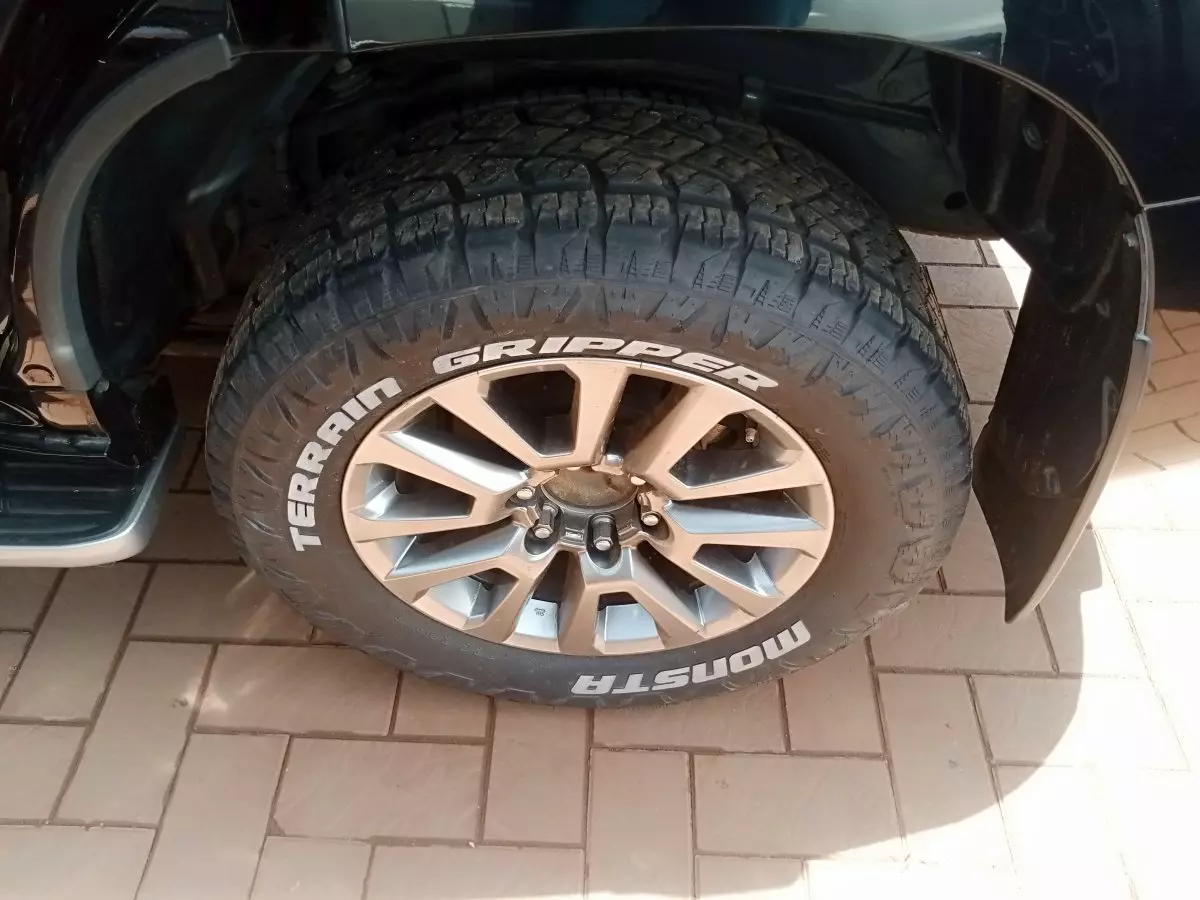 tyre2