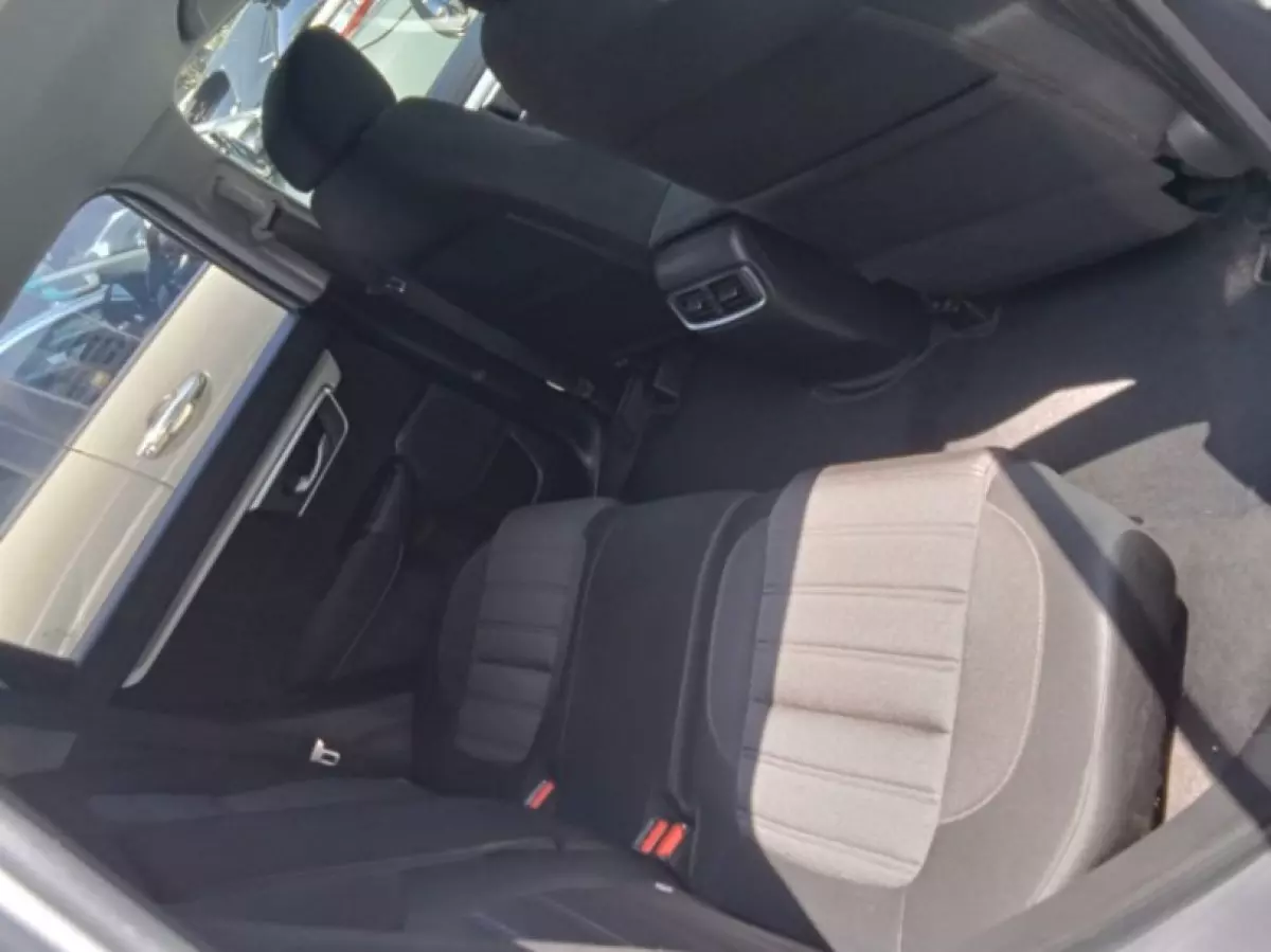 interiorBack
