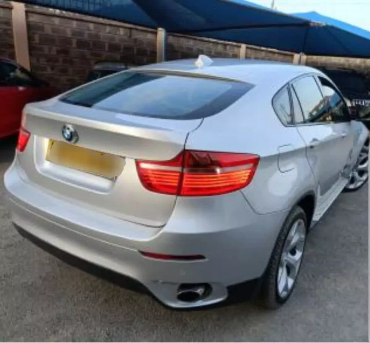 car Right Back