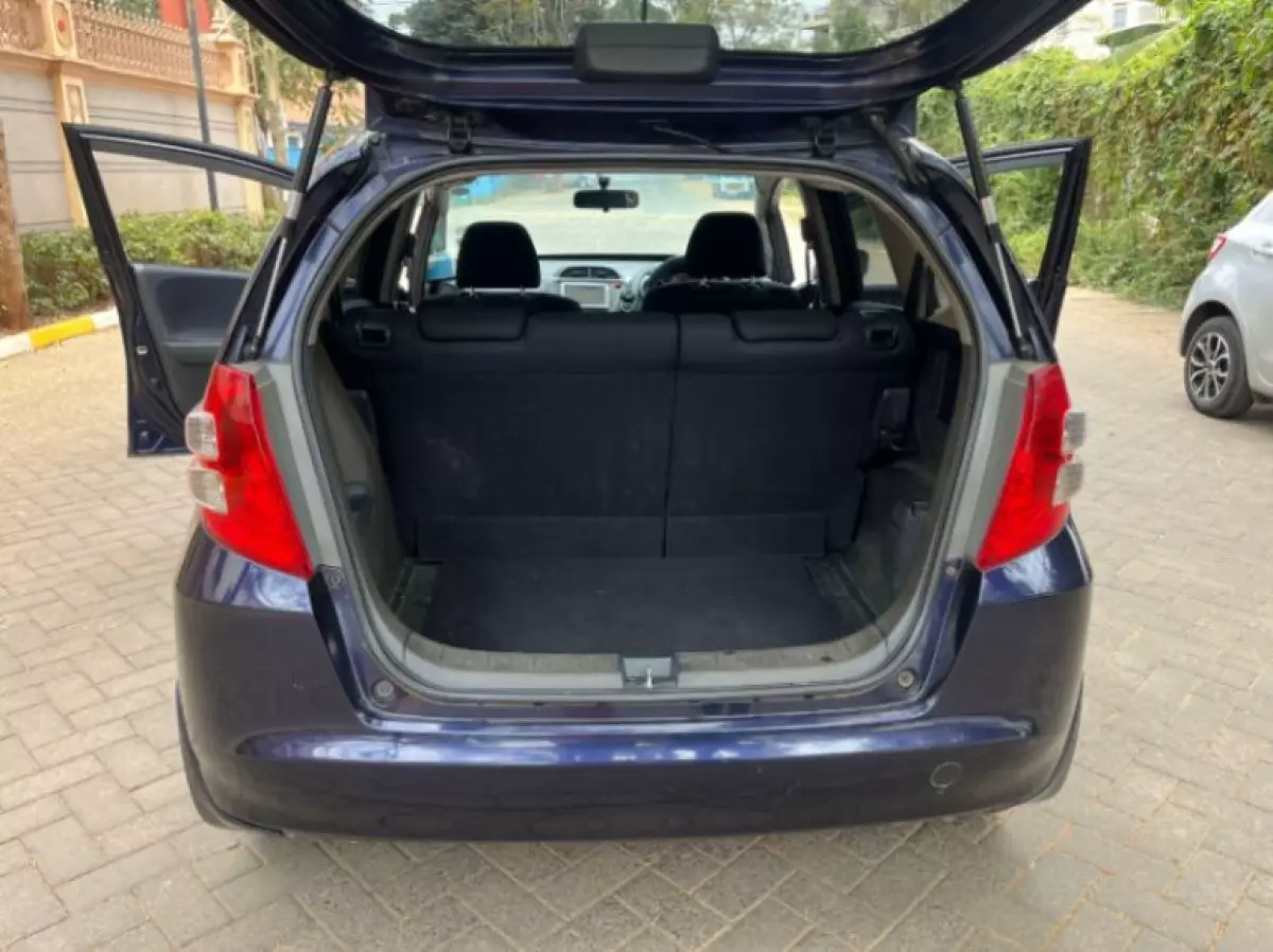 interiorBack