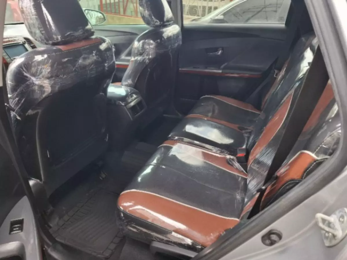 interiorBack