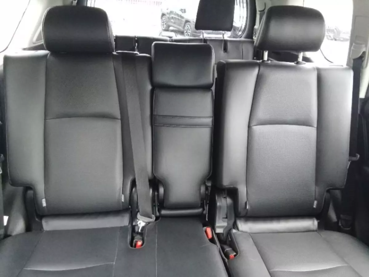 interiorBack