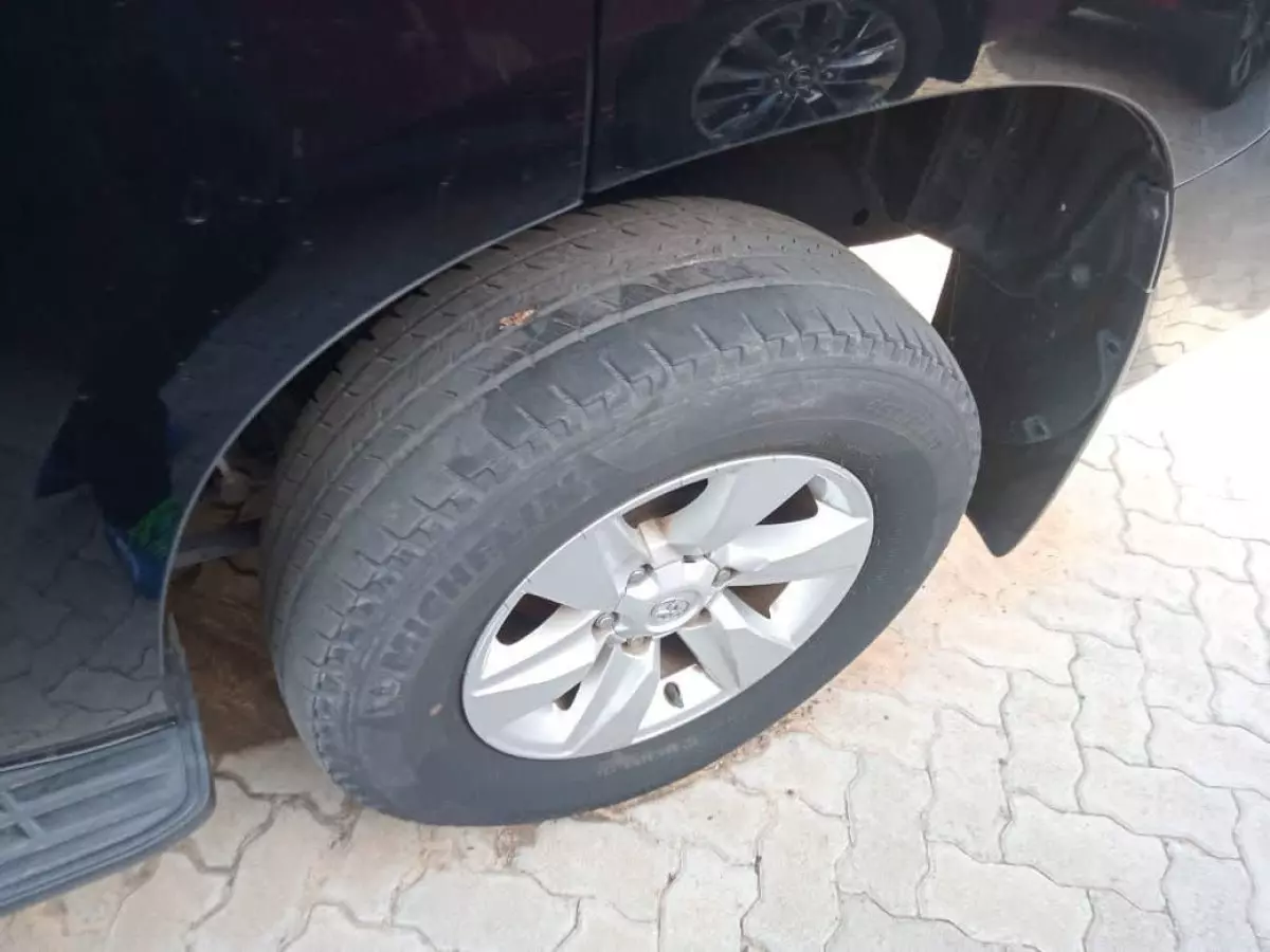 tyre1