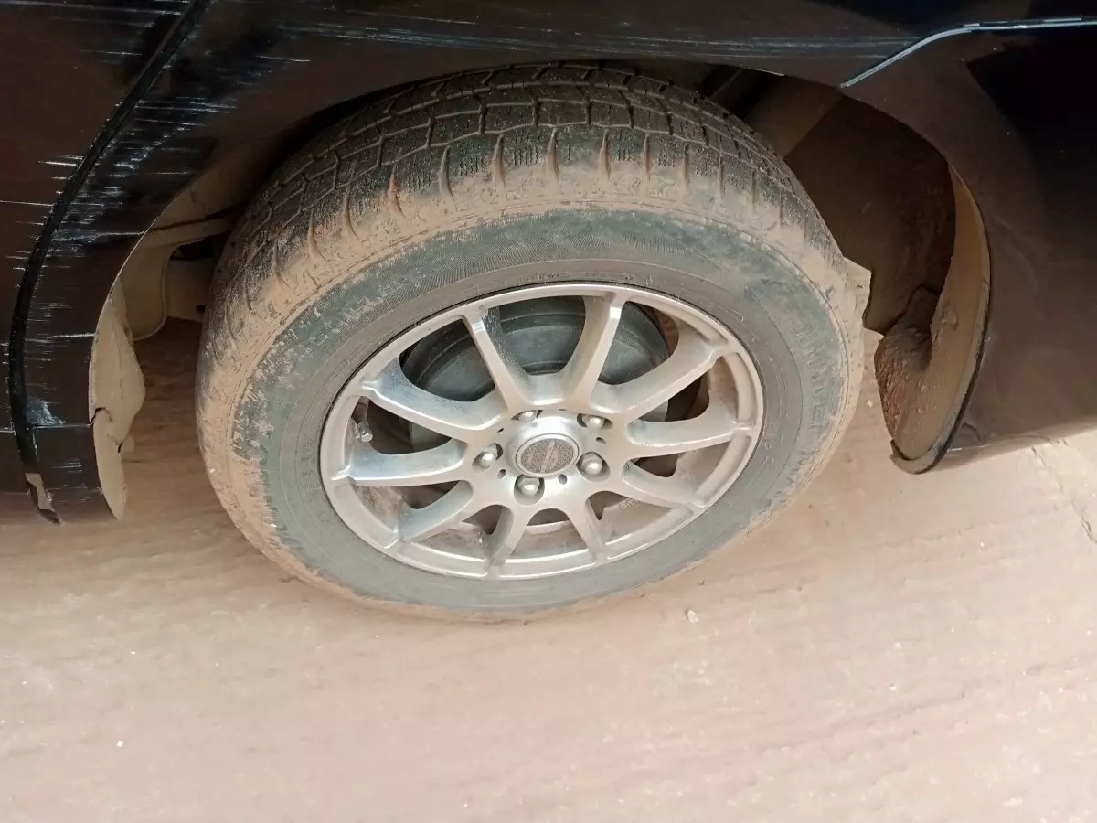 tyre0