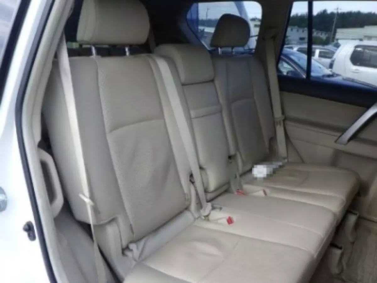 interiorBack
