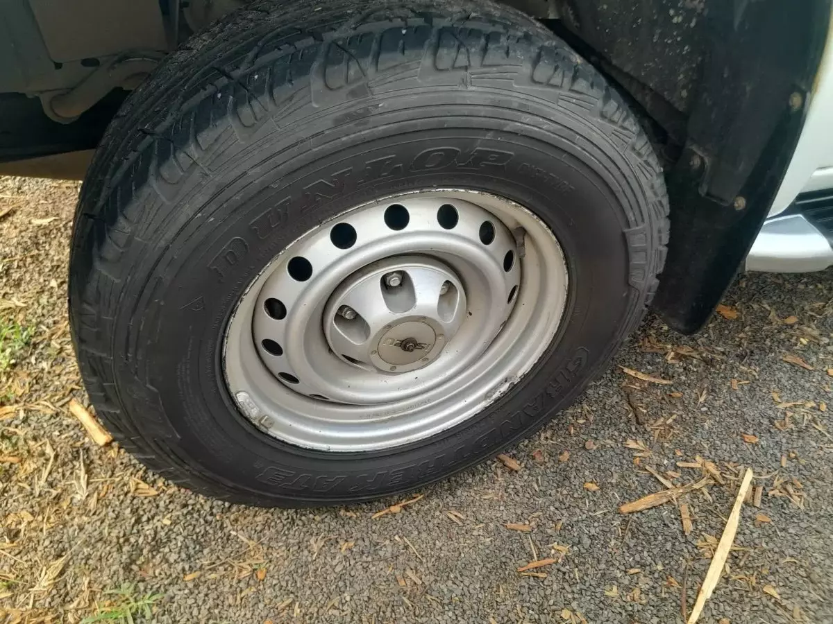 tyre2