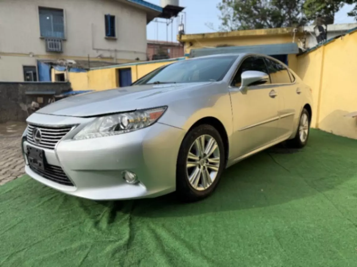 Lexus ES 350 - 2014