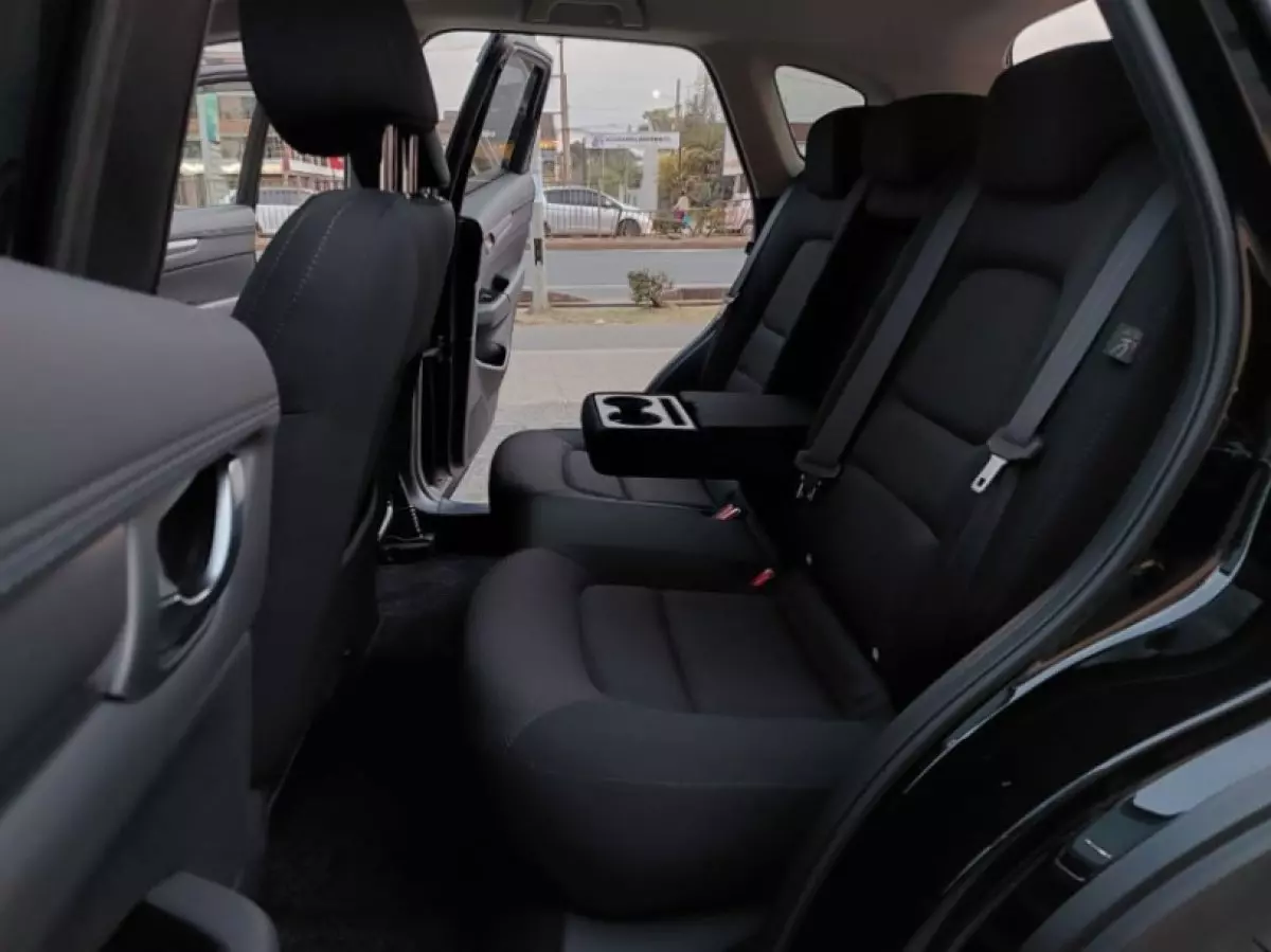 interiorBack