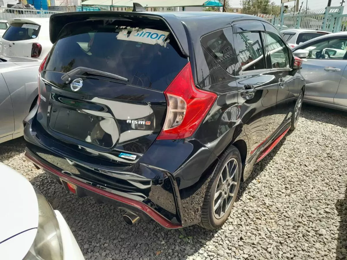 car Right Back