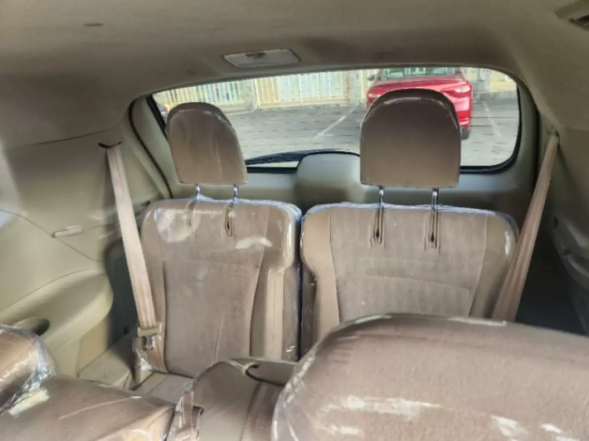 interiorBack