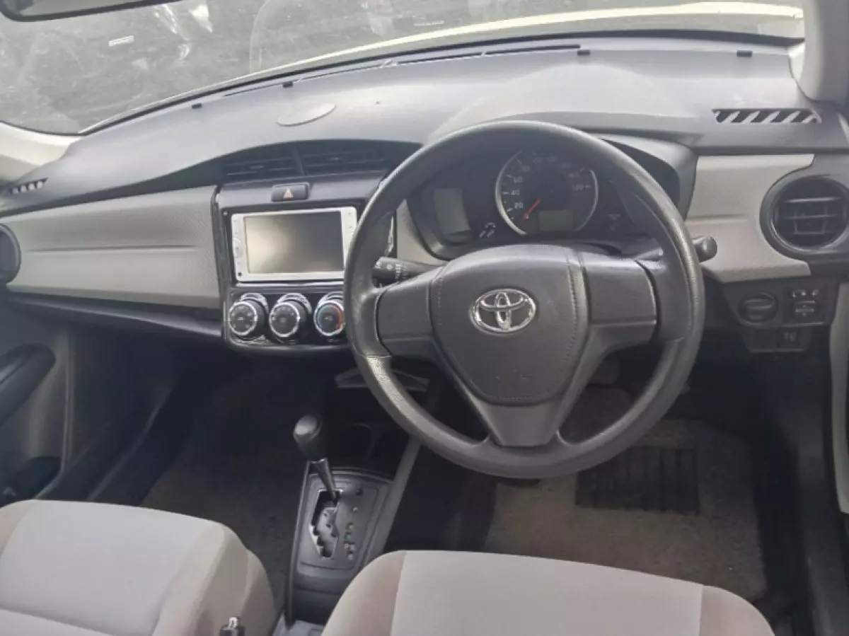 interiorFront