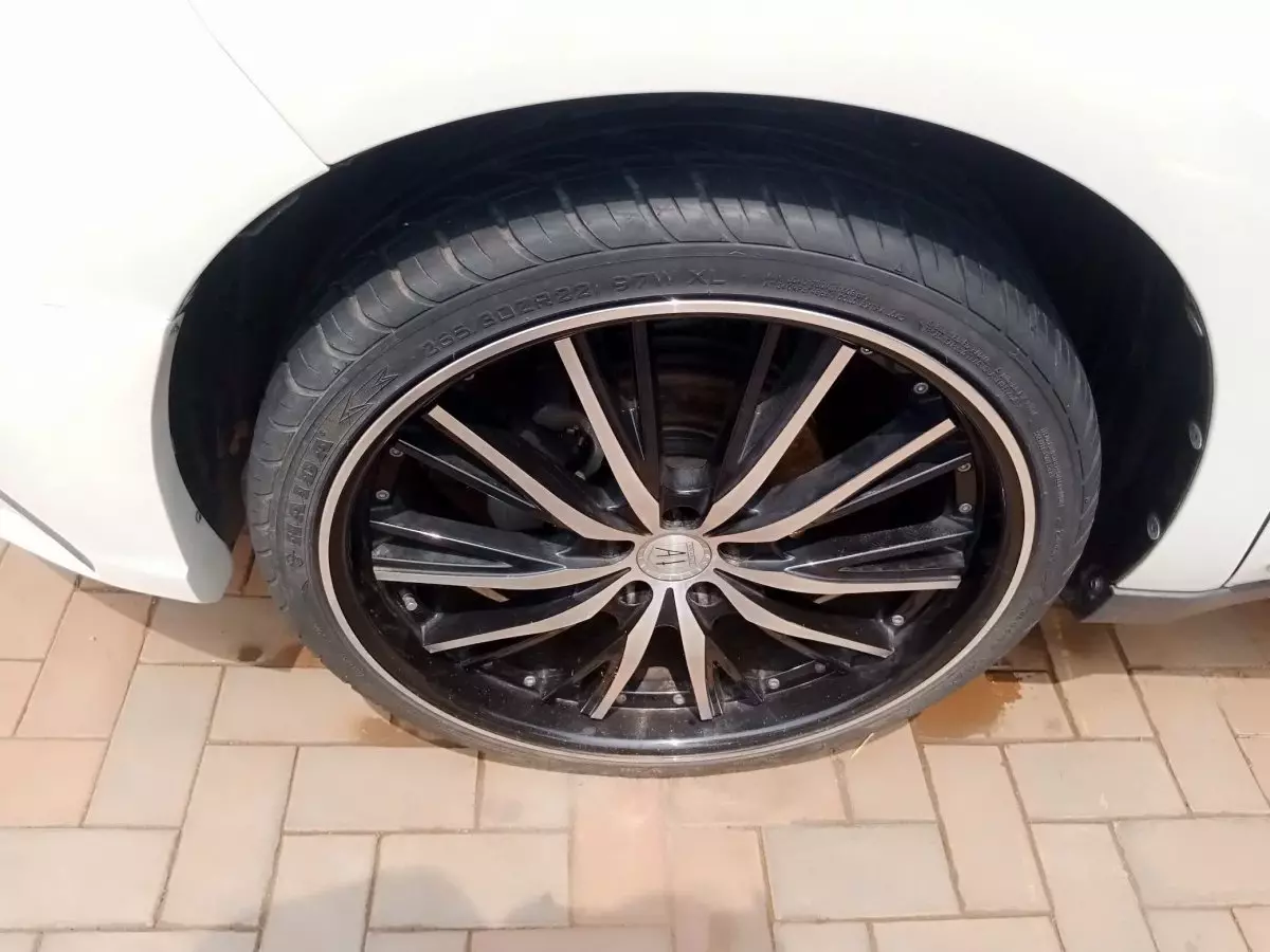 tyre3
