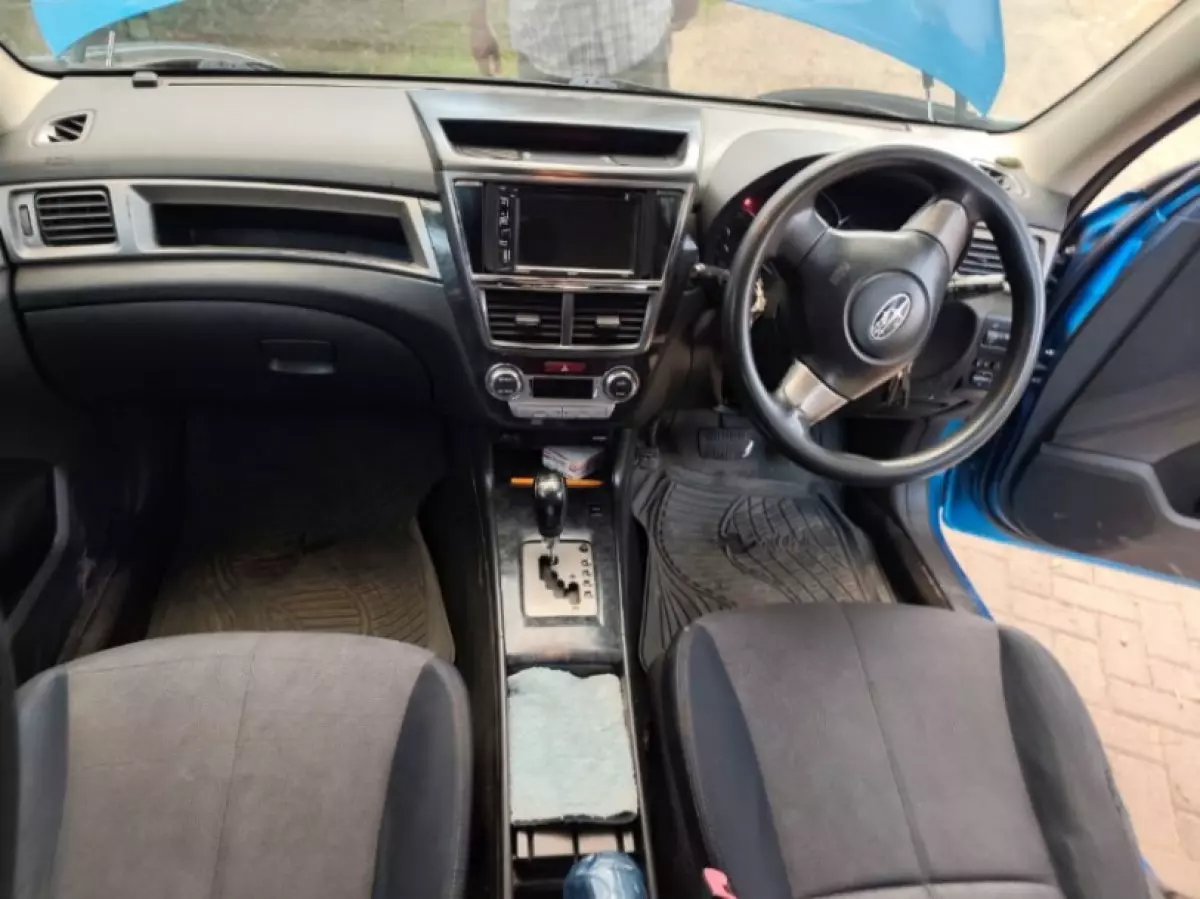 interiorFront