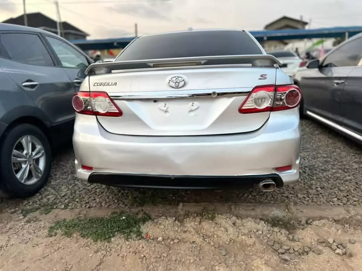 car Back