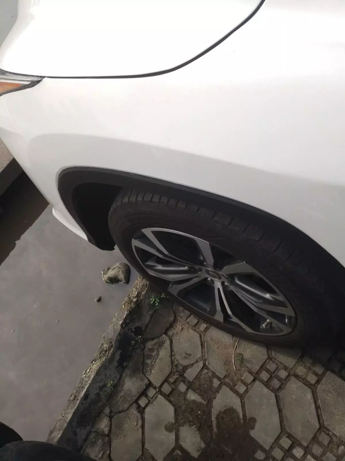 tyre3