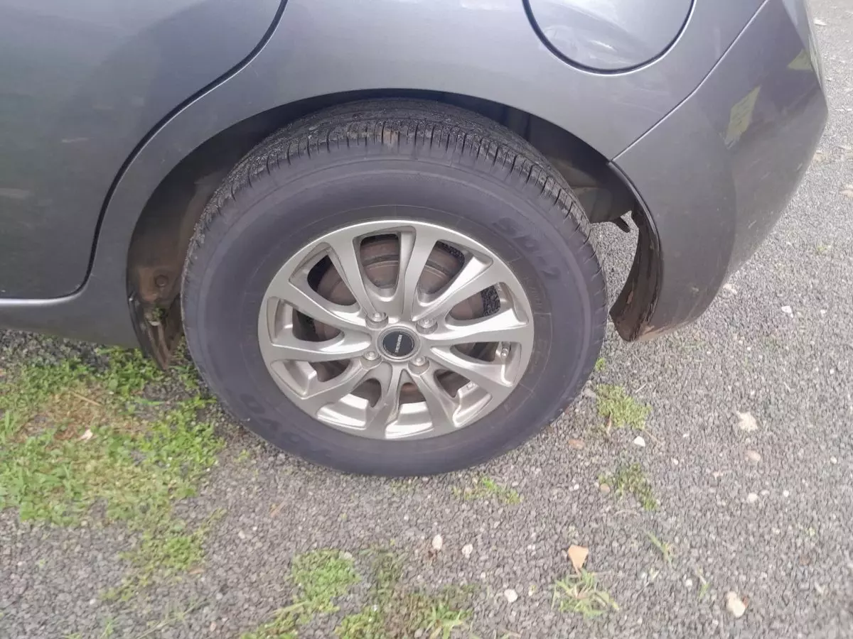 tyre0