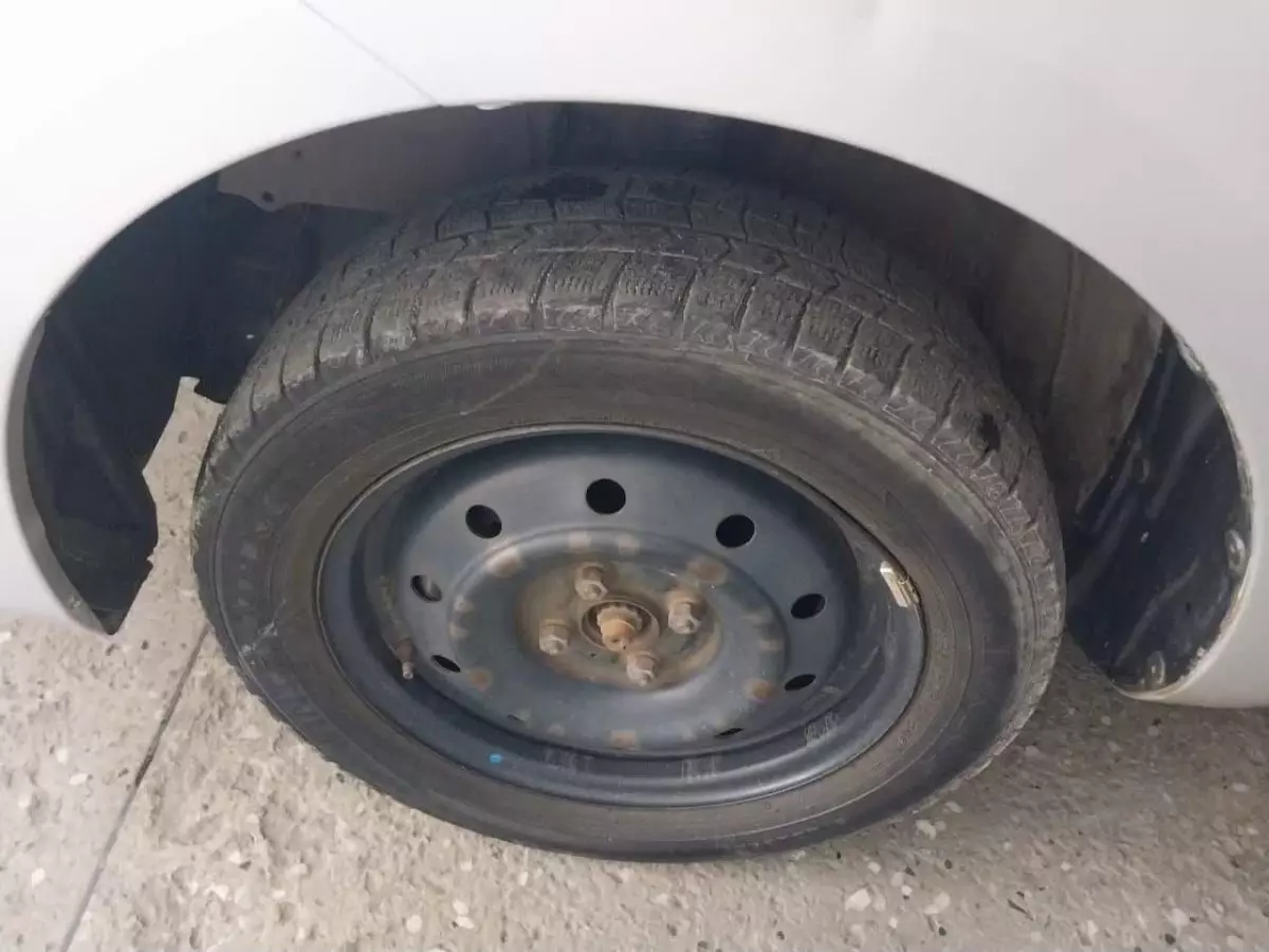 tyre1