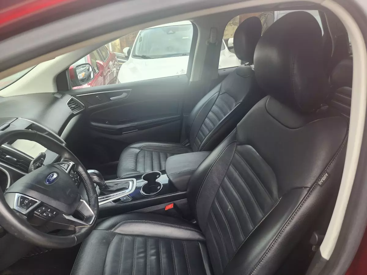 frontInterior