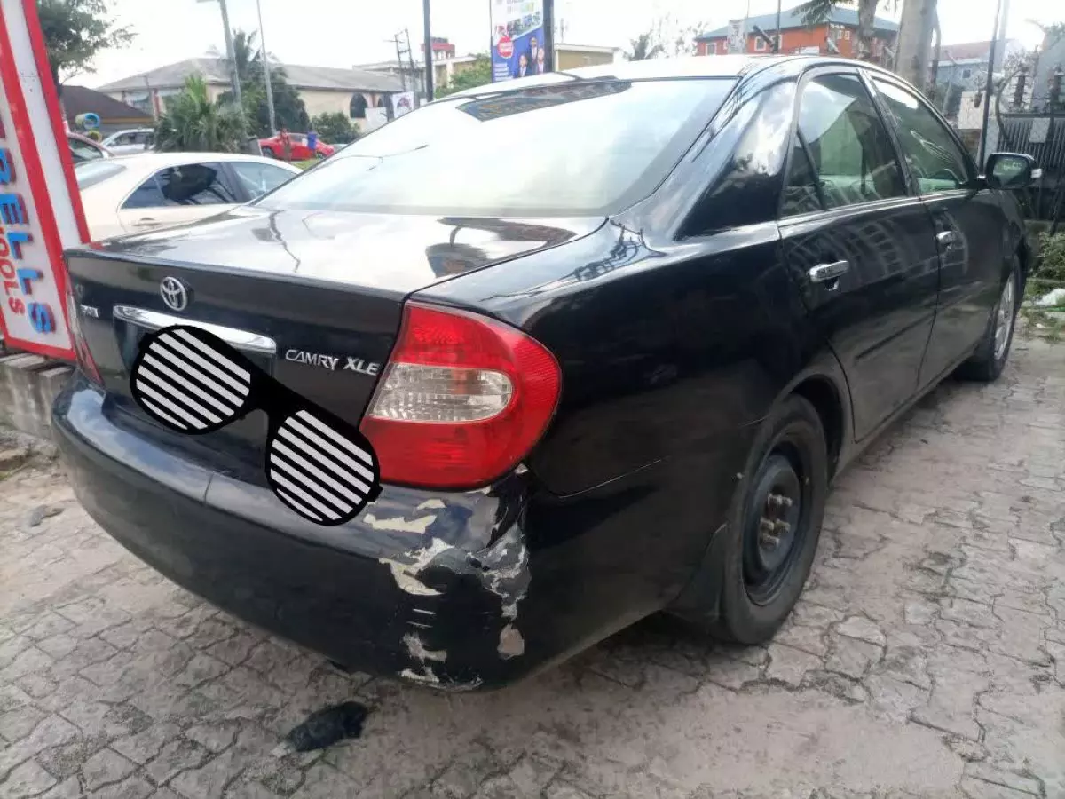 car Left