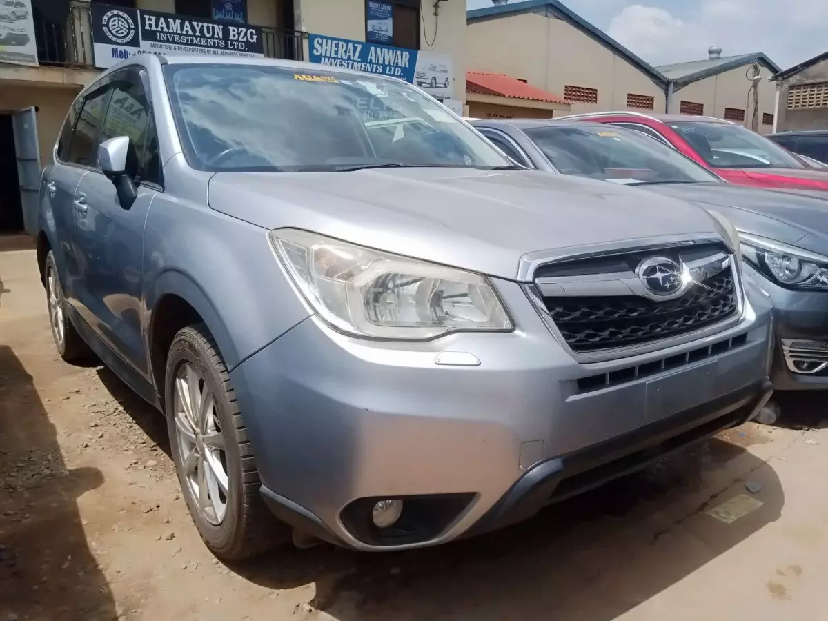 Subaru Forester   - 2015