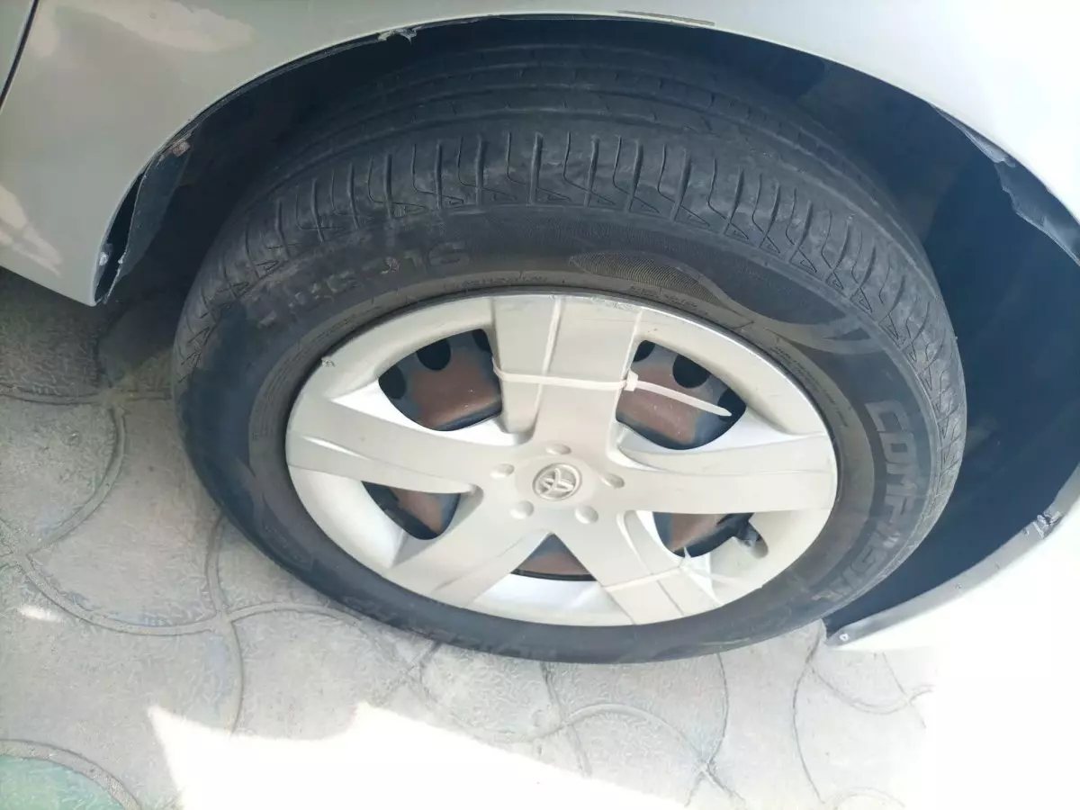 tyre0