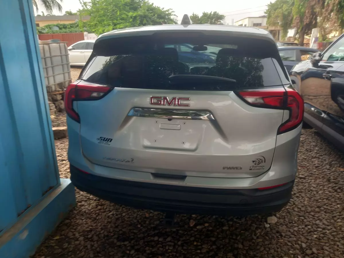 car Back