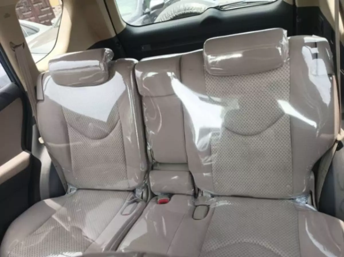 interiorBack