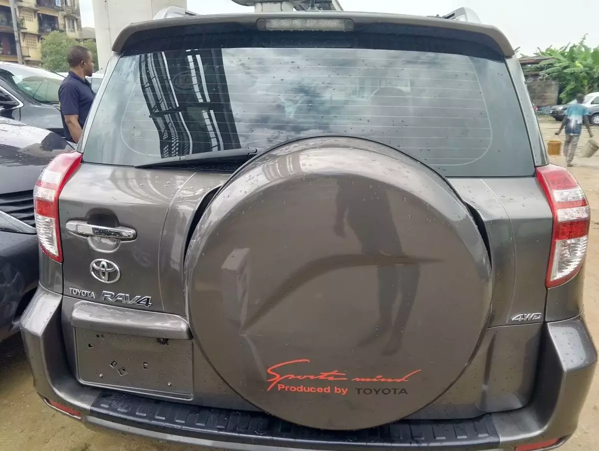 car Back