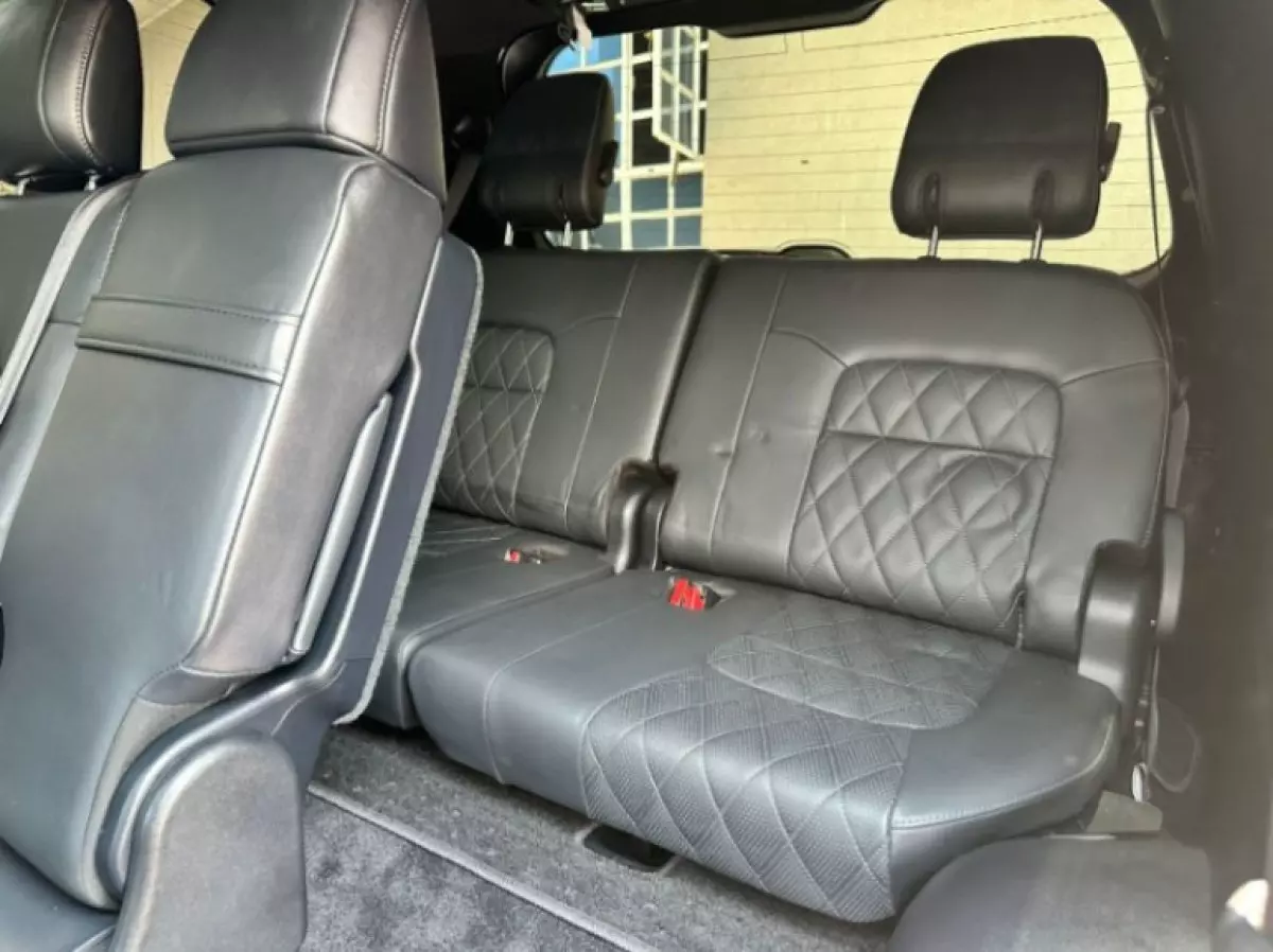interiorBack