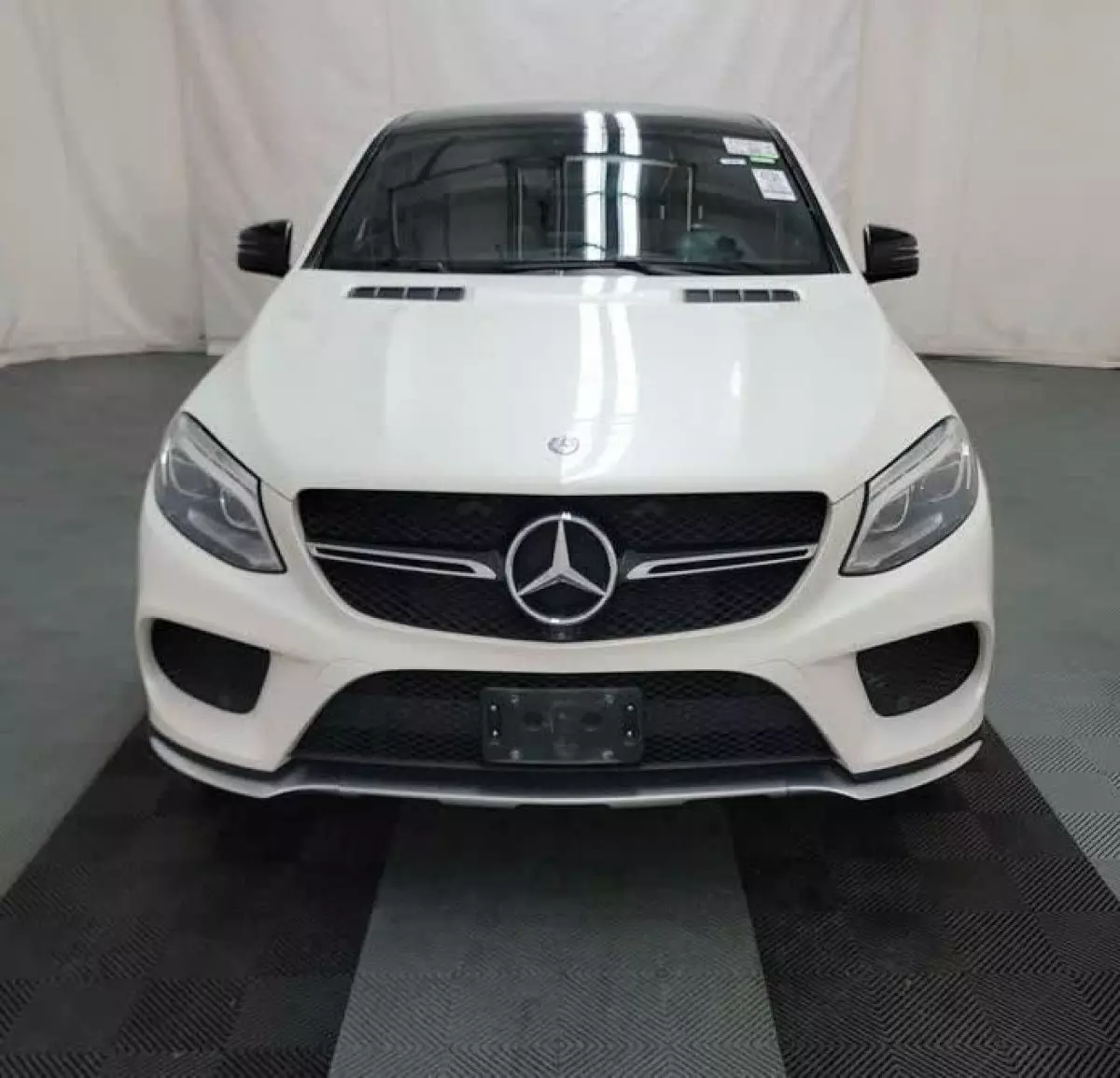 Mercedes-Benz GLE 450 - 2016