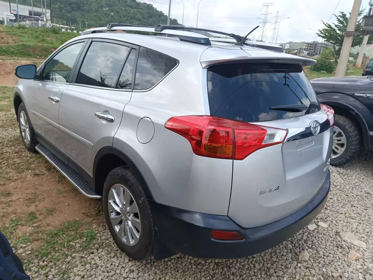 car Left