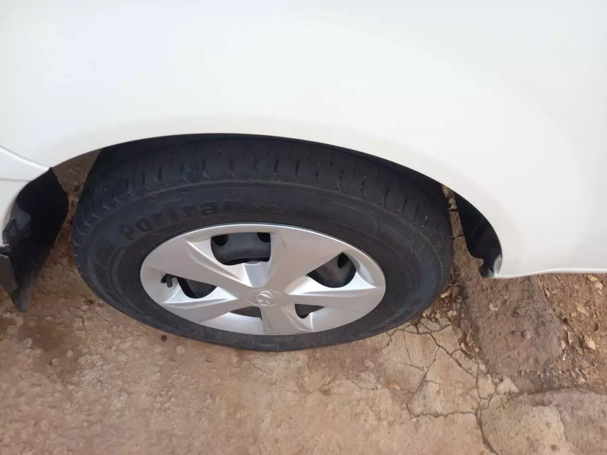 tyre3