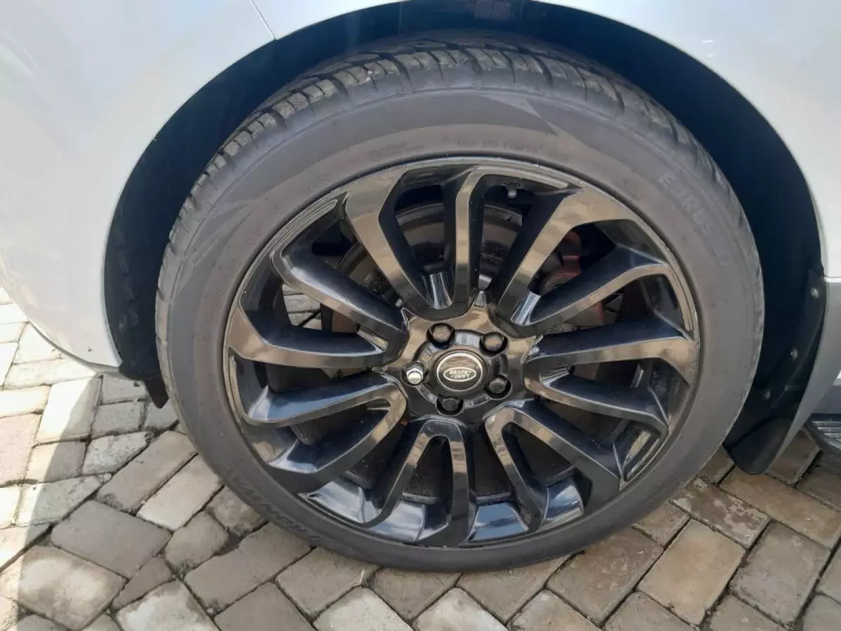 tyre2